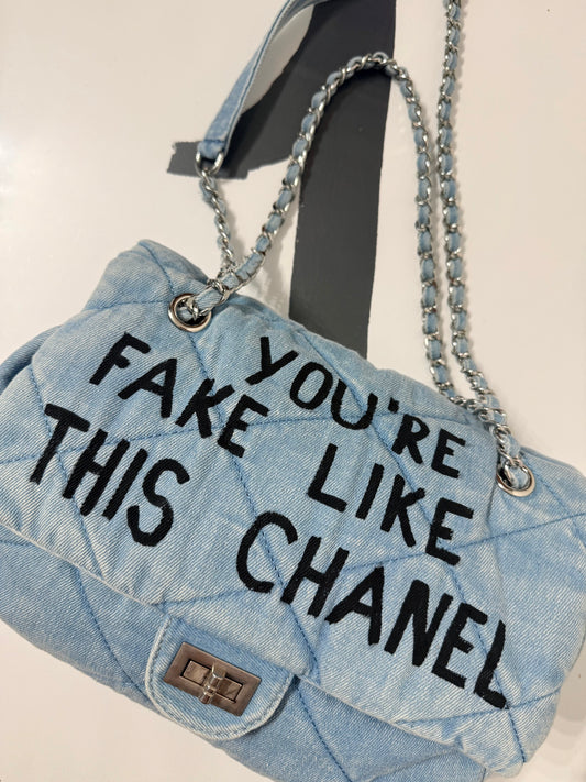 Borsa ‘You’re fake like this Chanel’ handmade