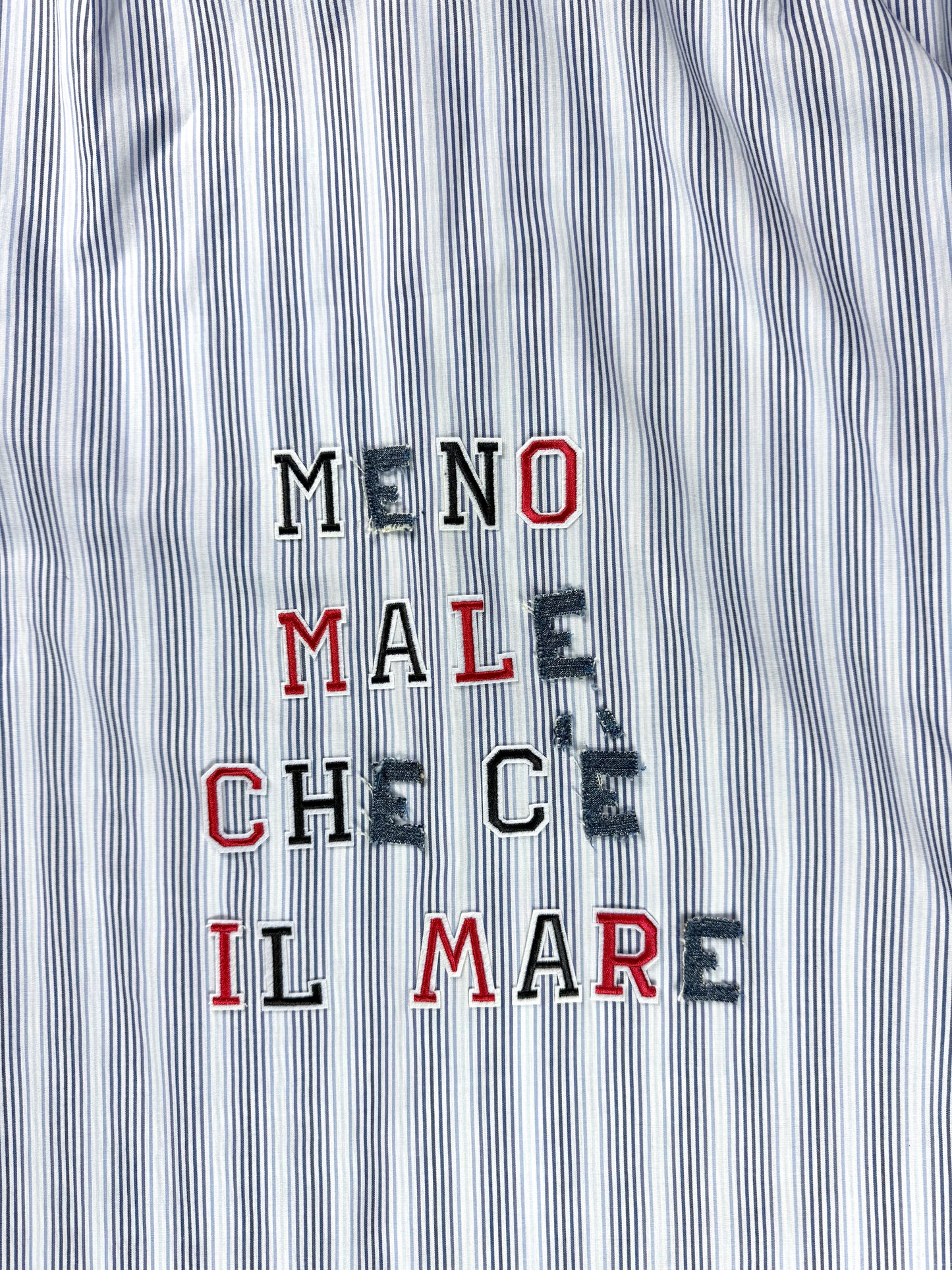 Camicia ‘Meno male che c’è il mare’ tg.L