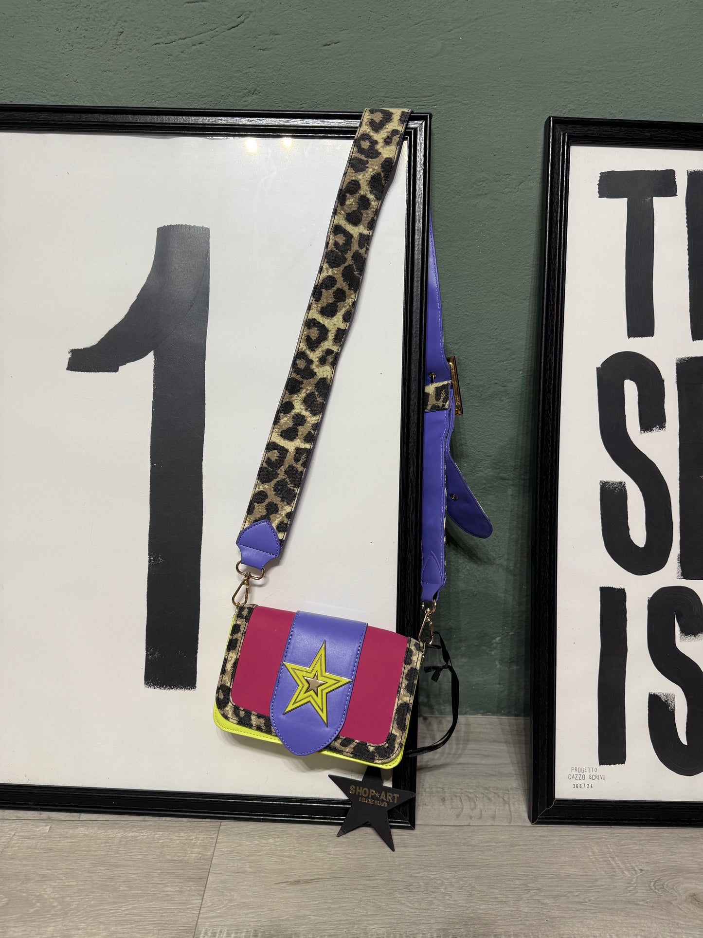 Pochette multicolor Shop Art