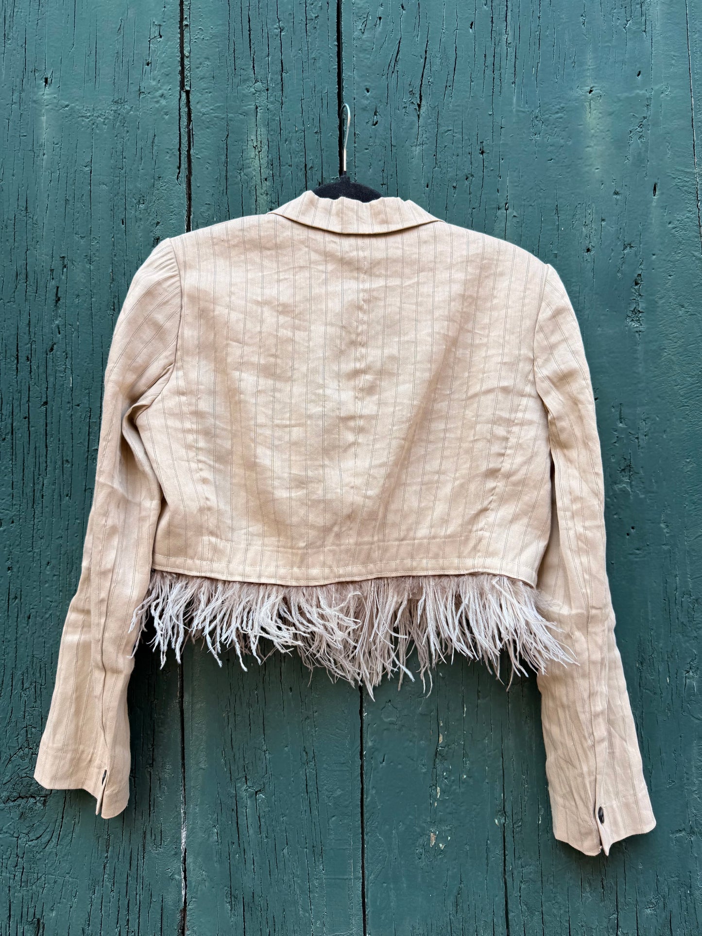 Blazer gessato cropped piume handmade