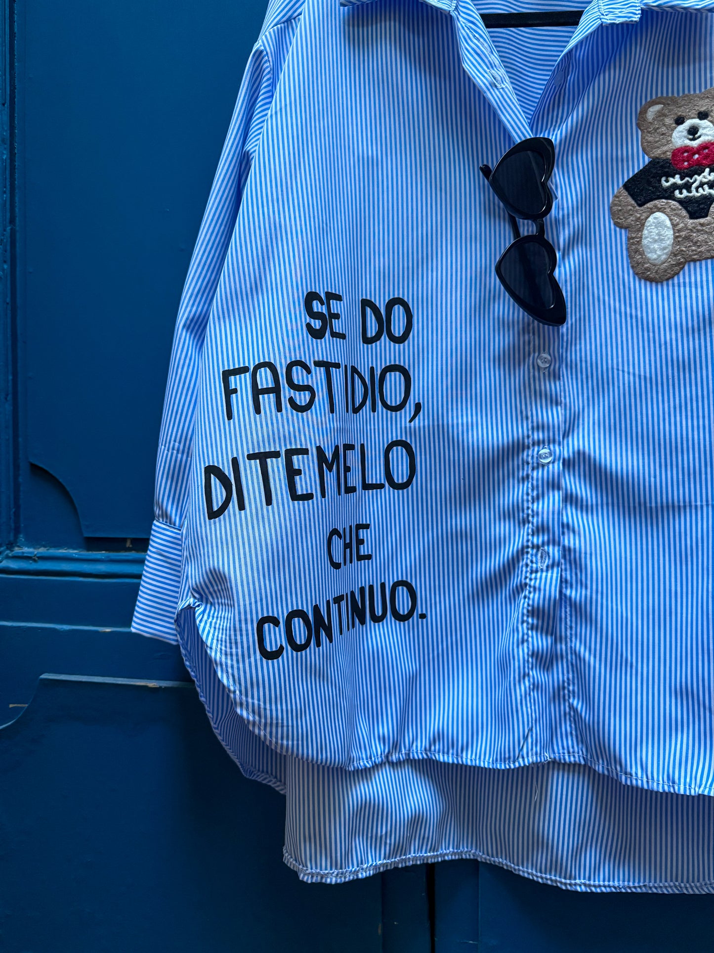 Camicia righe ‘Se do fastidio, ditemelo che continuo’
