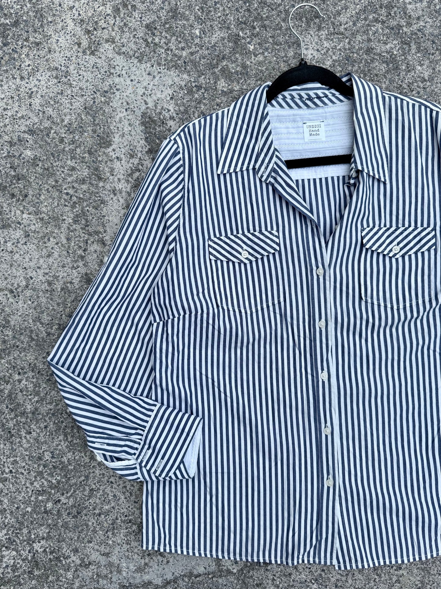 Camicia righe “OUT OF OFFICE” tg.M