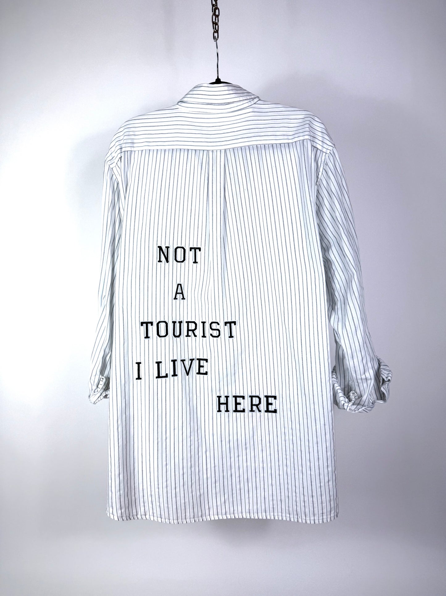 Camicia righe ‘Not a tourist’ tg.L