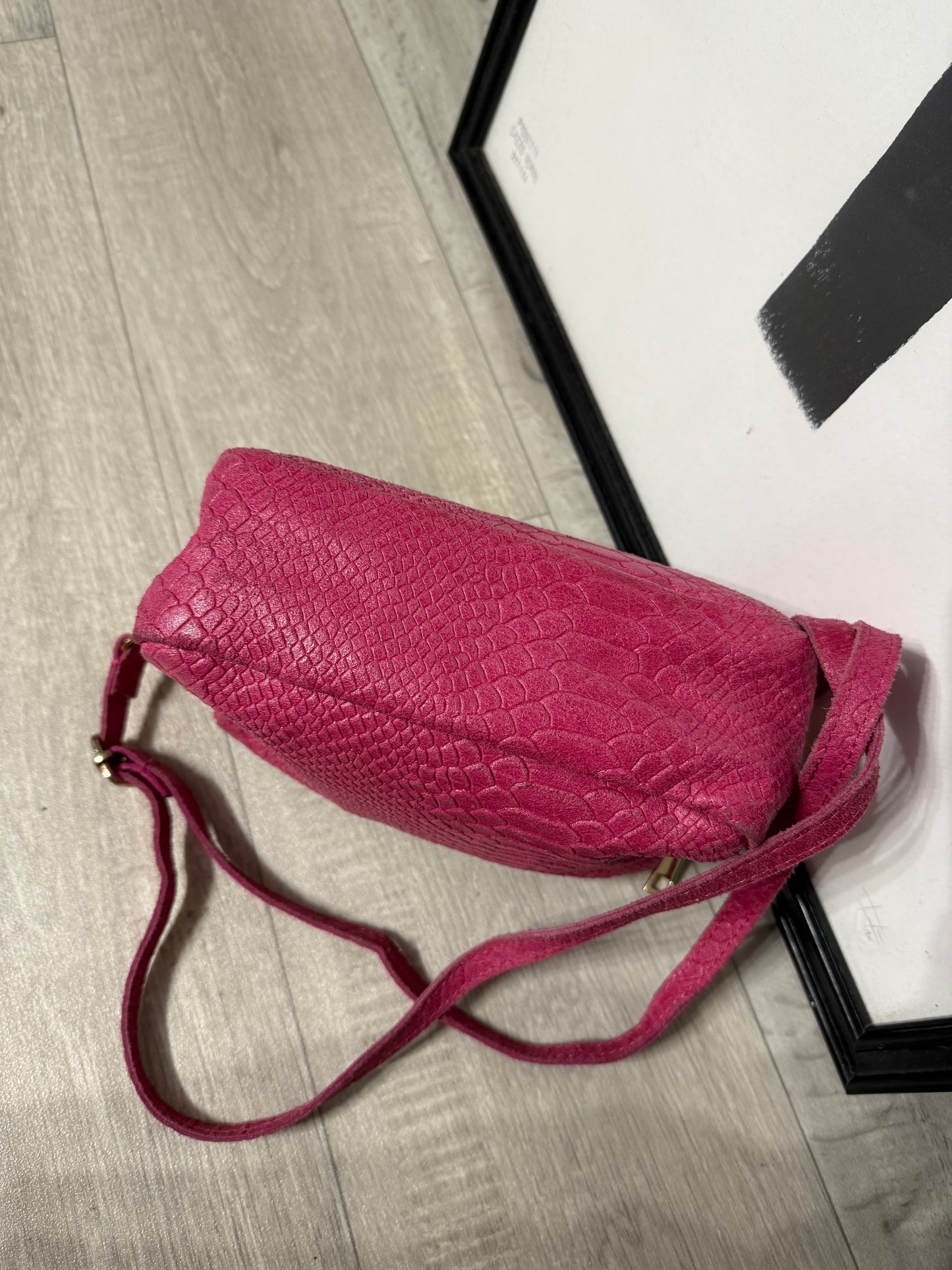 Pochette stampa cocco in pelle