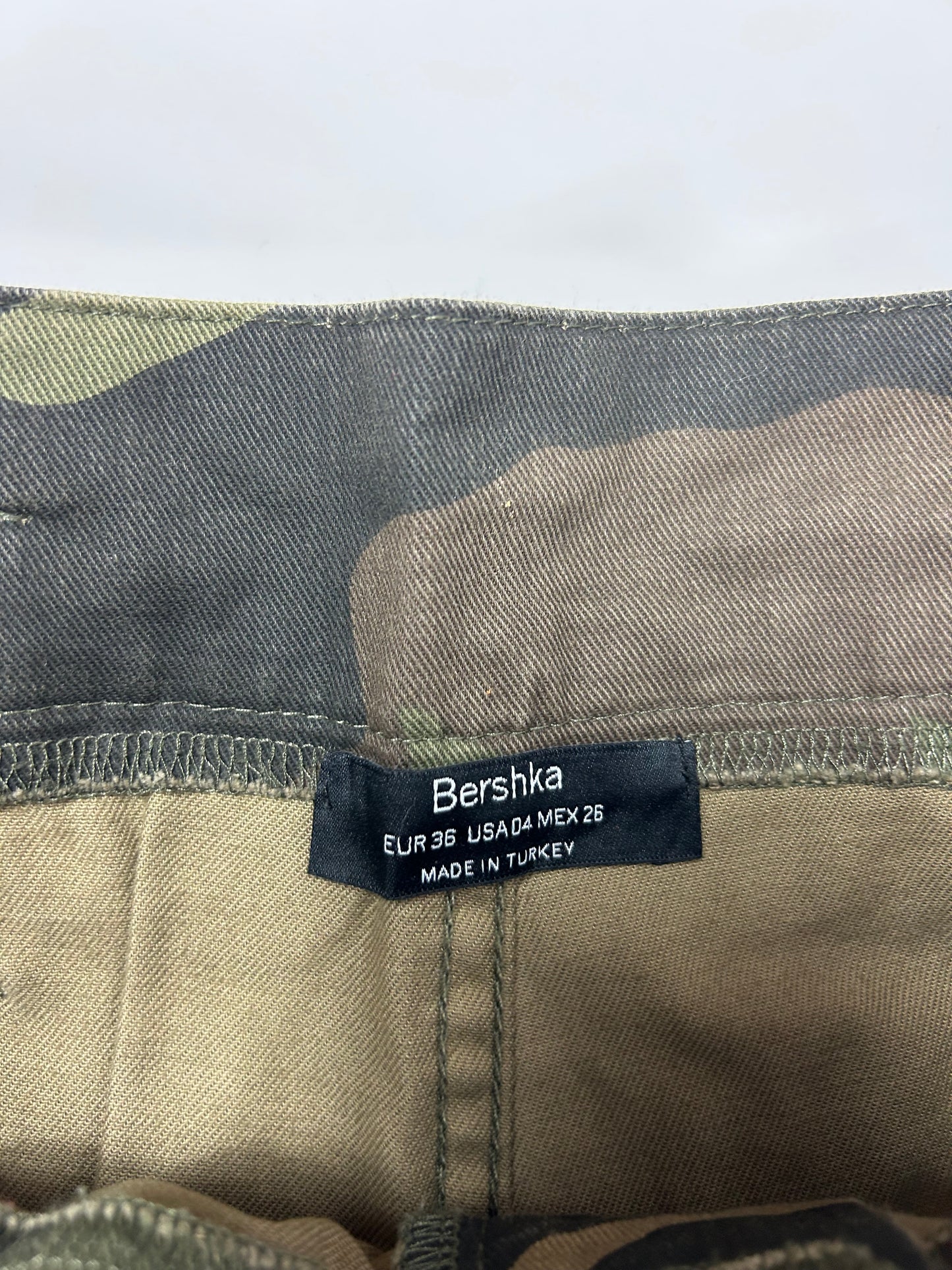 Jeans camouflage Bershka tg.S