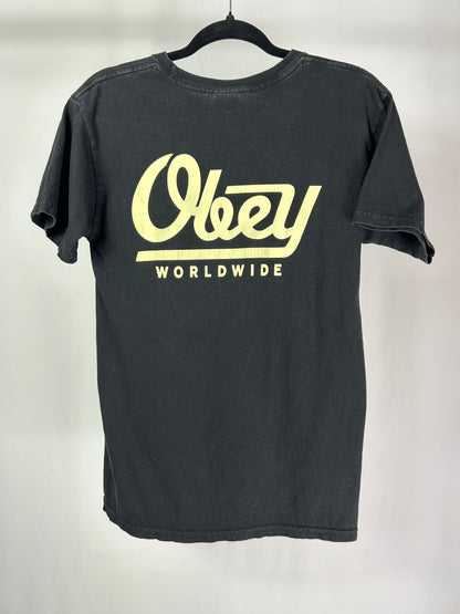 T-shirt stampa scritta Obey tg.S