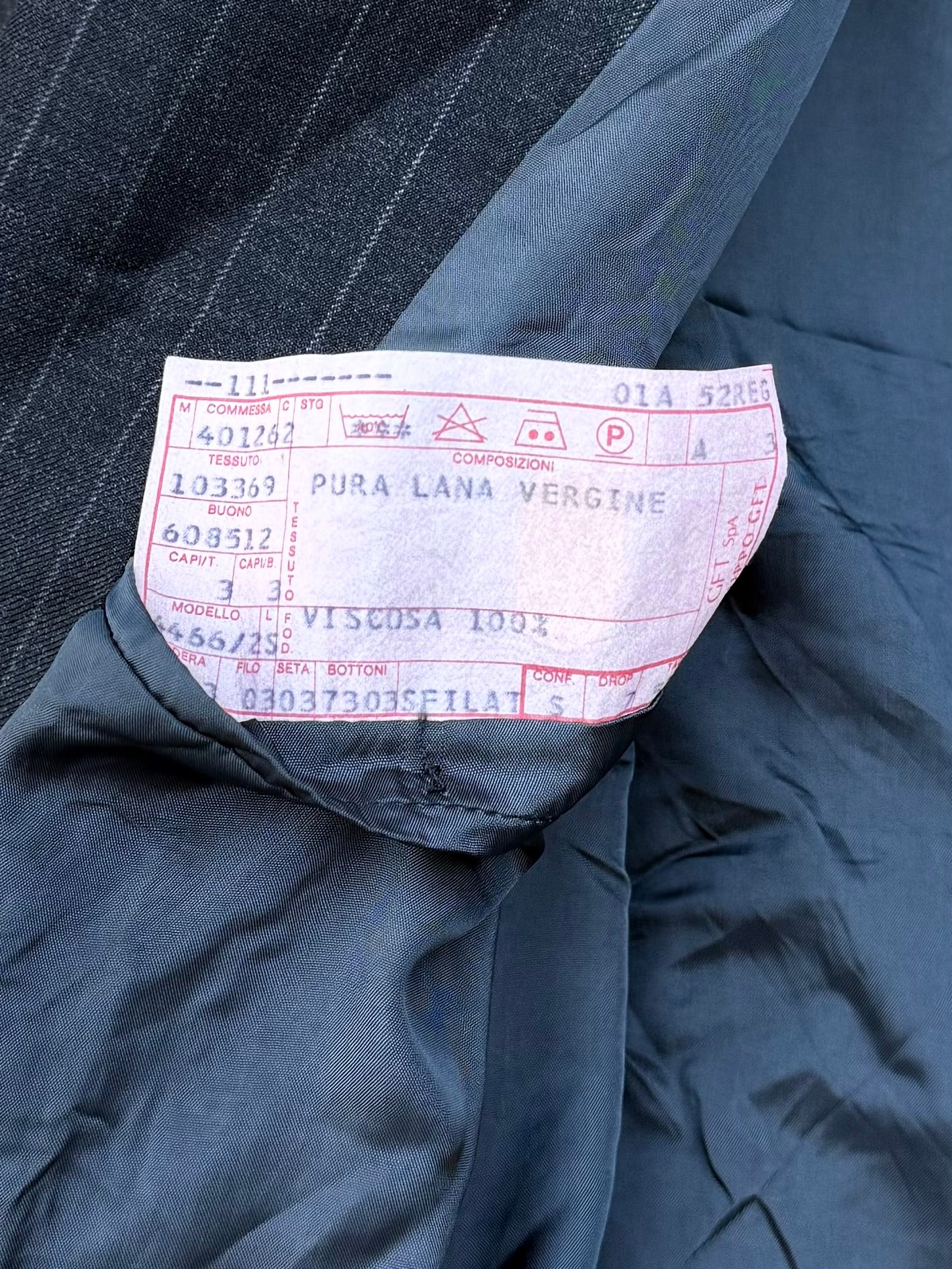 Blazer gessato ‘Che fastidio’ Giorgio Armani