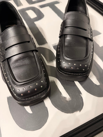 Mocassino punta quadrata borchie N°21 in pelle