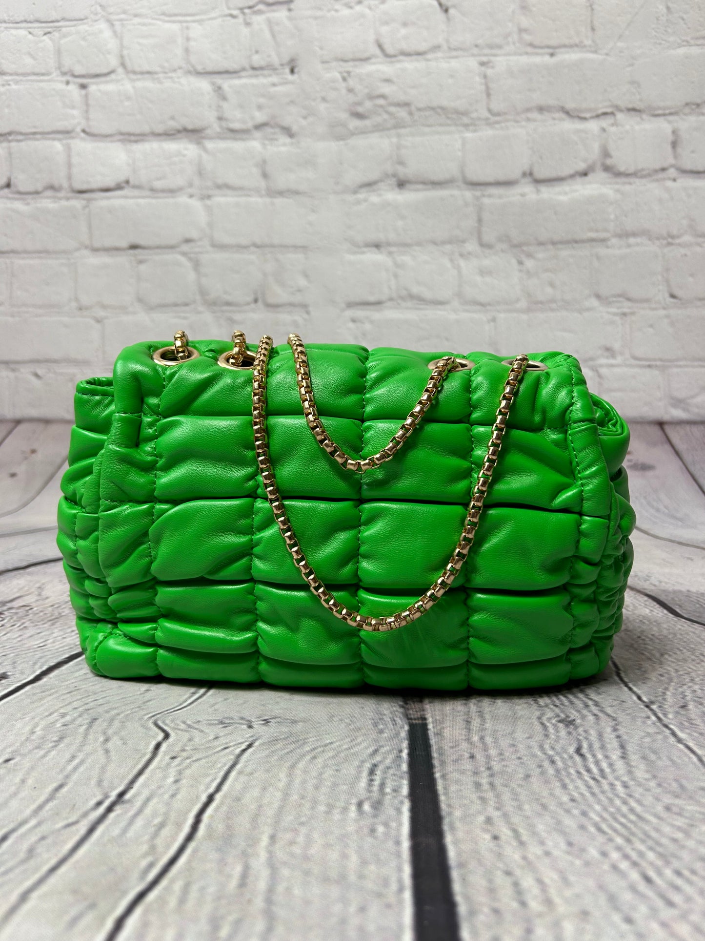 Green pouf bag