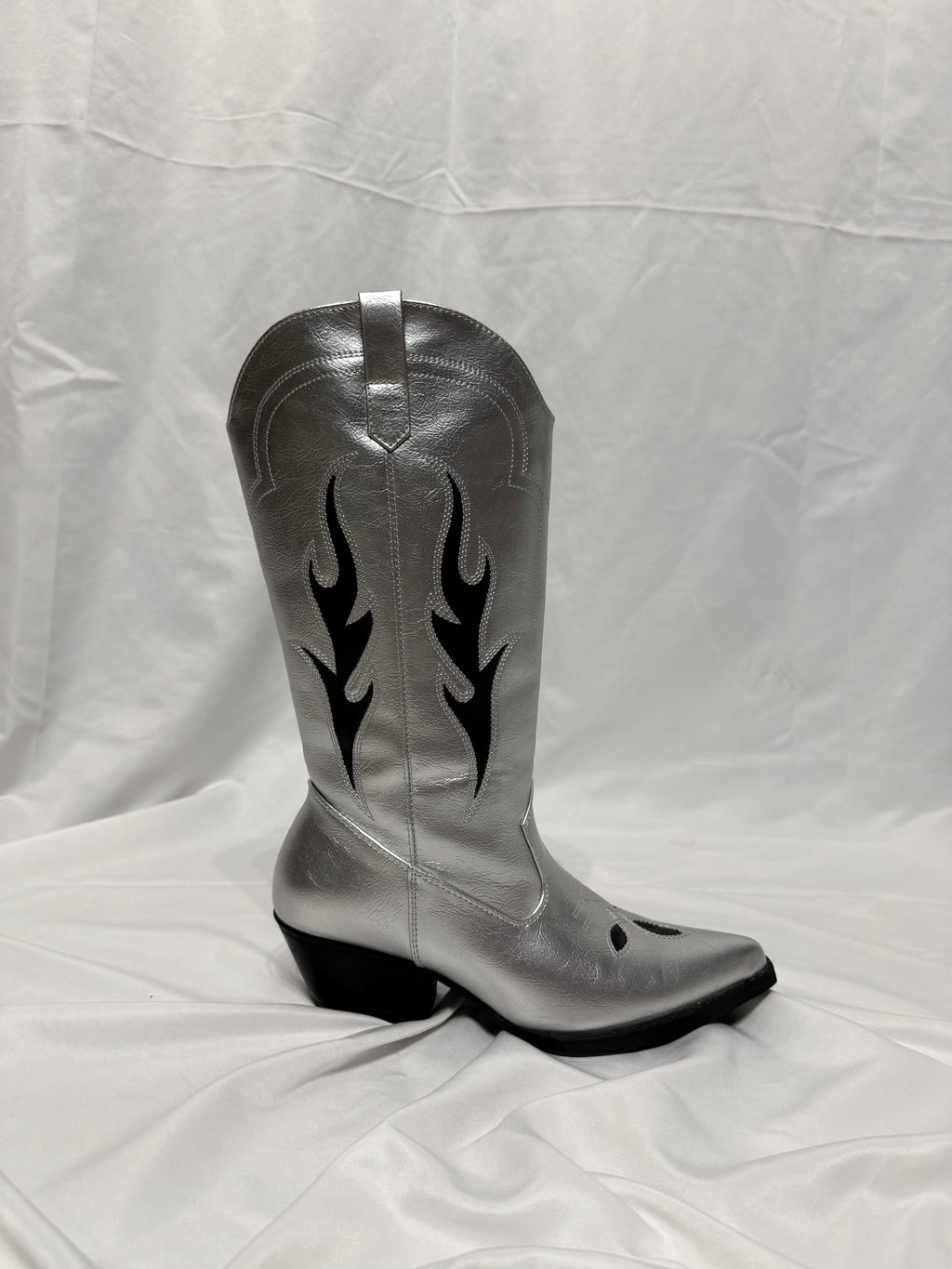 Texano argento ‘ Black flames ’ handmade
