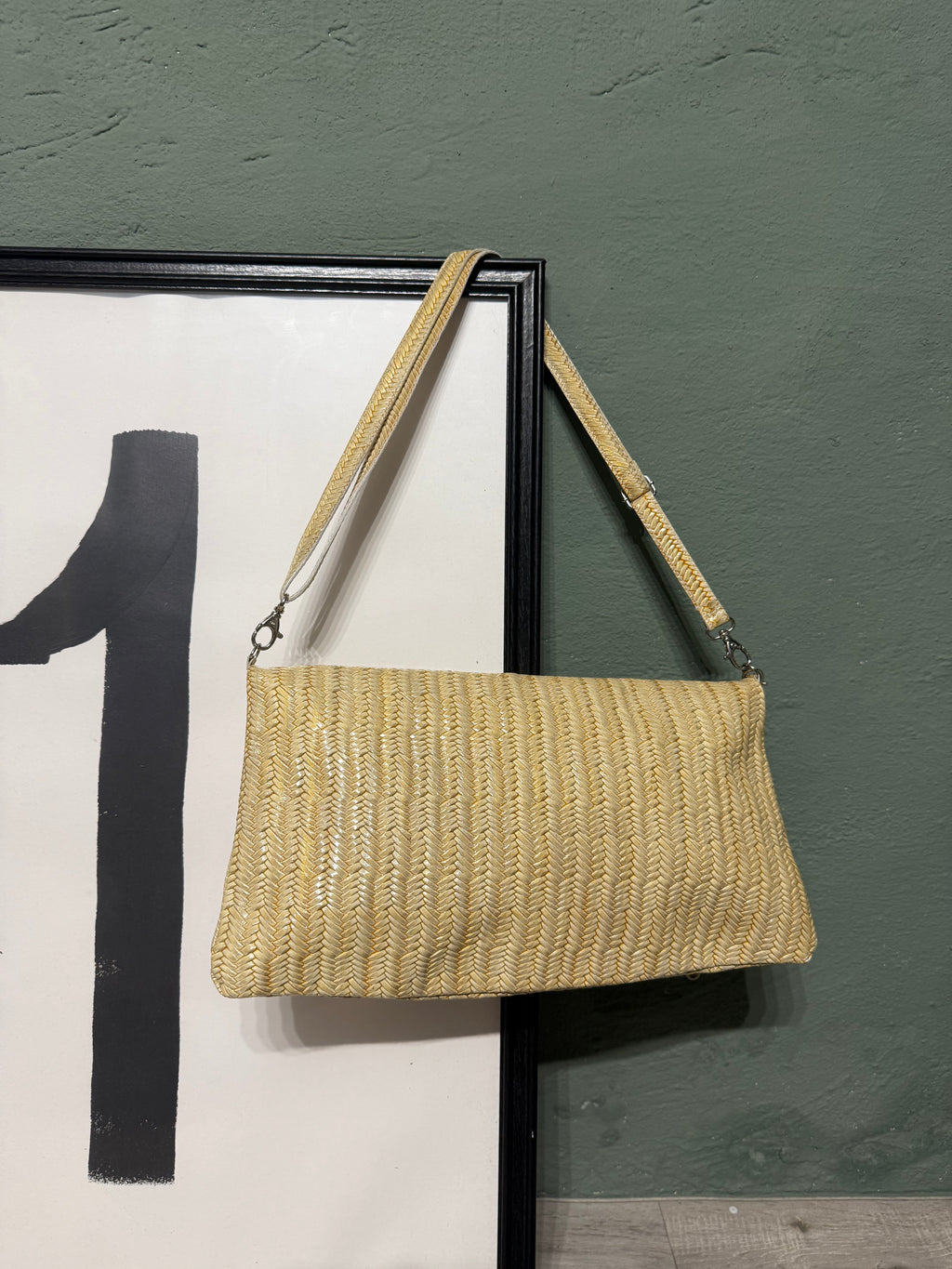 Pochette rafia laccata
