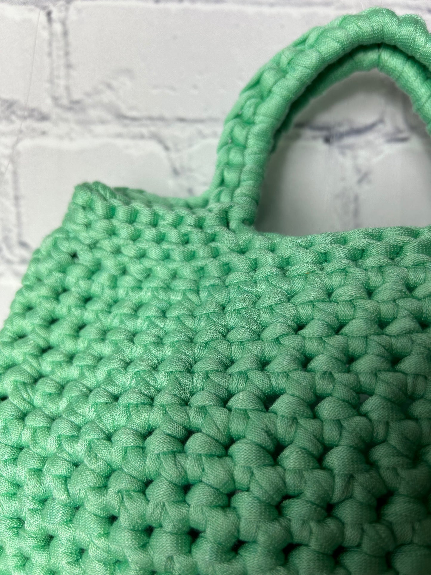 Mint Crochet Minibag