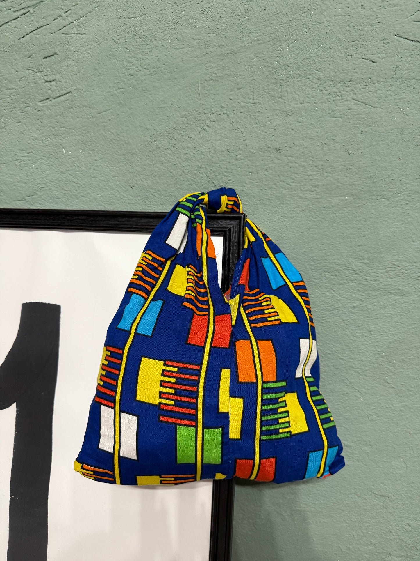 Borsa mini nodo ‘Electric Blocks’ handmade