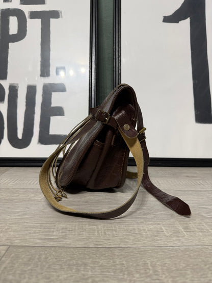 Pochette vintage tracolla in pelle