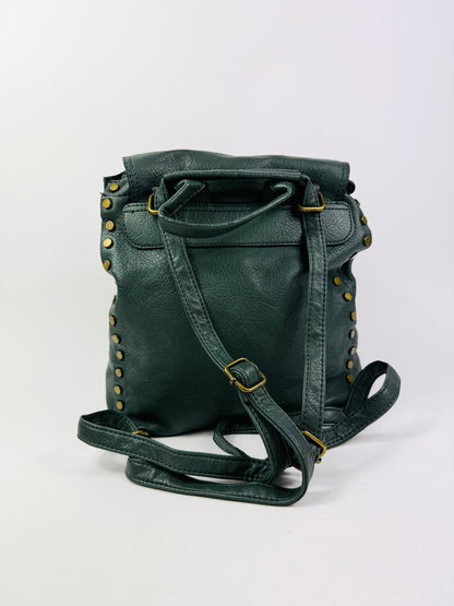 Zaino similpelle borchie verde bottiglia