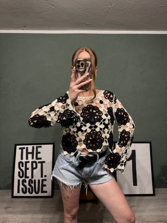 Top macrame handmade
