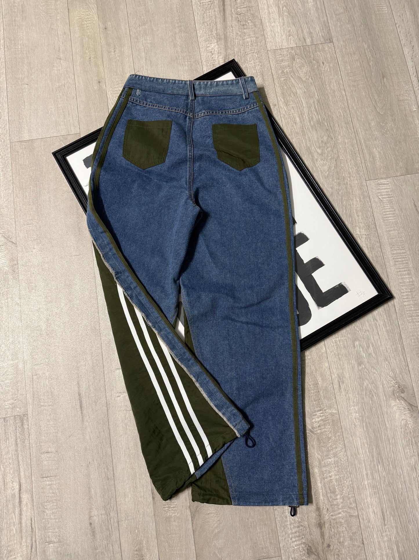 Jeans upcycling Adidas tracksuit pants