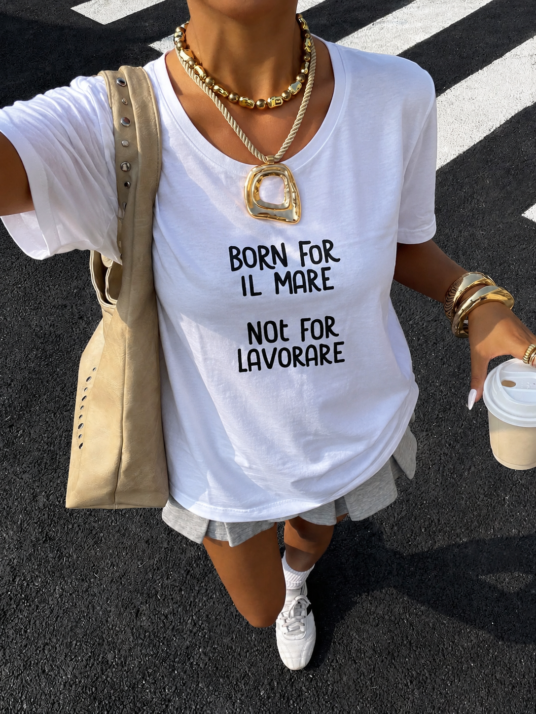 T-shirt scritta ‘not for lavorare’ handprinted