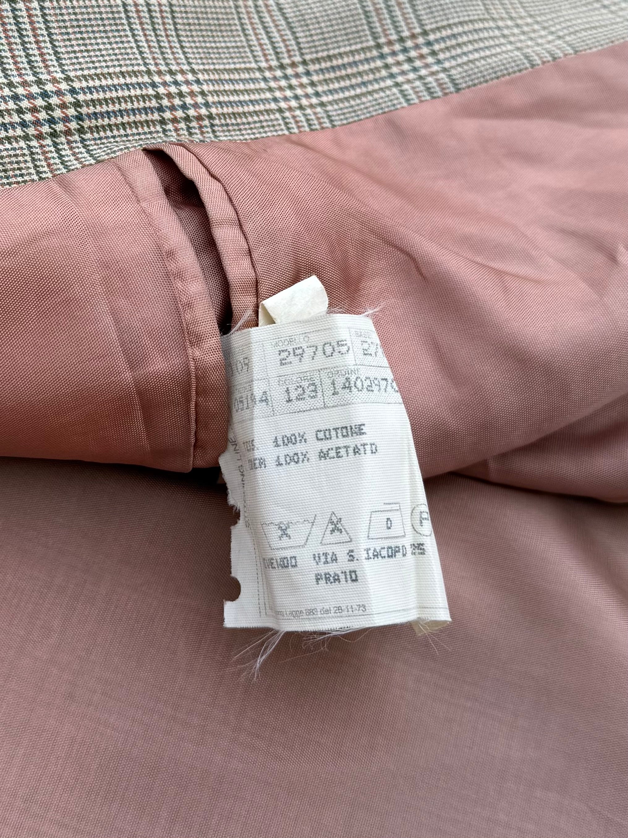 Blazer cut out ‘no drama please’ reworked