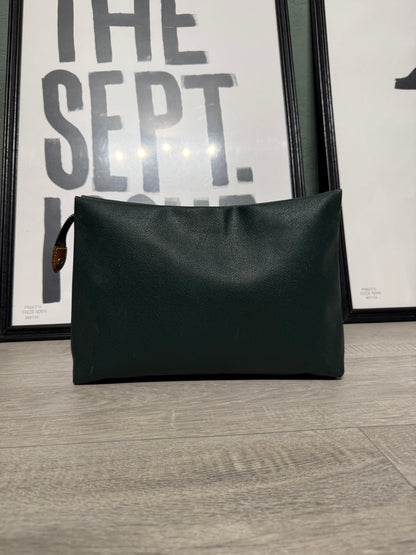 Pochette in pelle verde bottiglia Trussardi