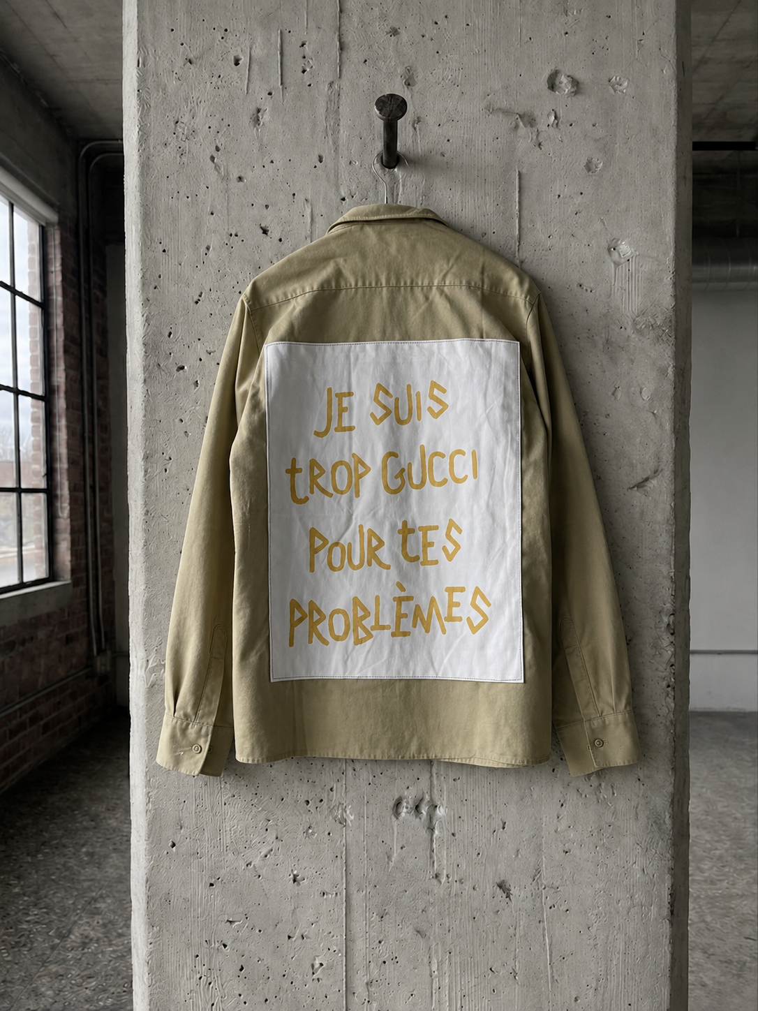 Camicia ‘je suis trop Gucci’ reworked