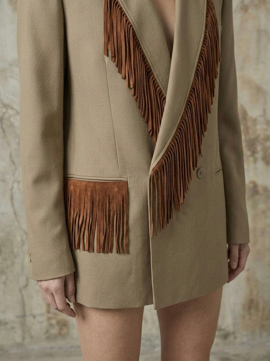 Blazer frange ‘boho chic’ reworked