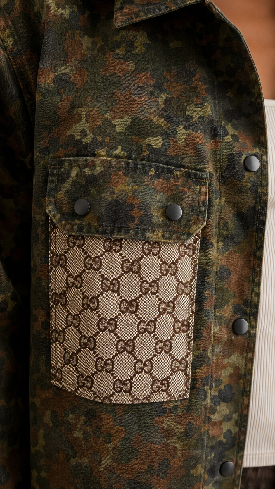 Giacca militare ‘Je suis trop Gucci’
