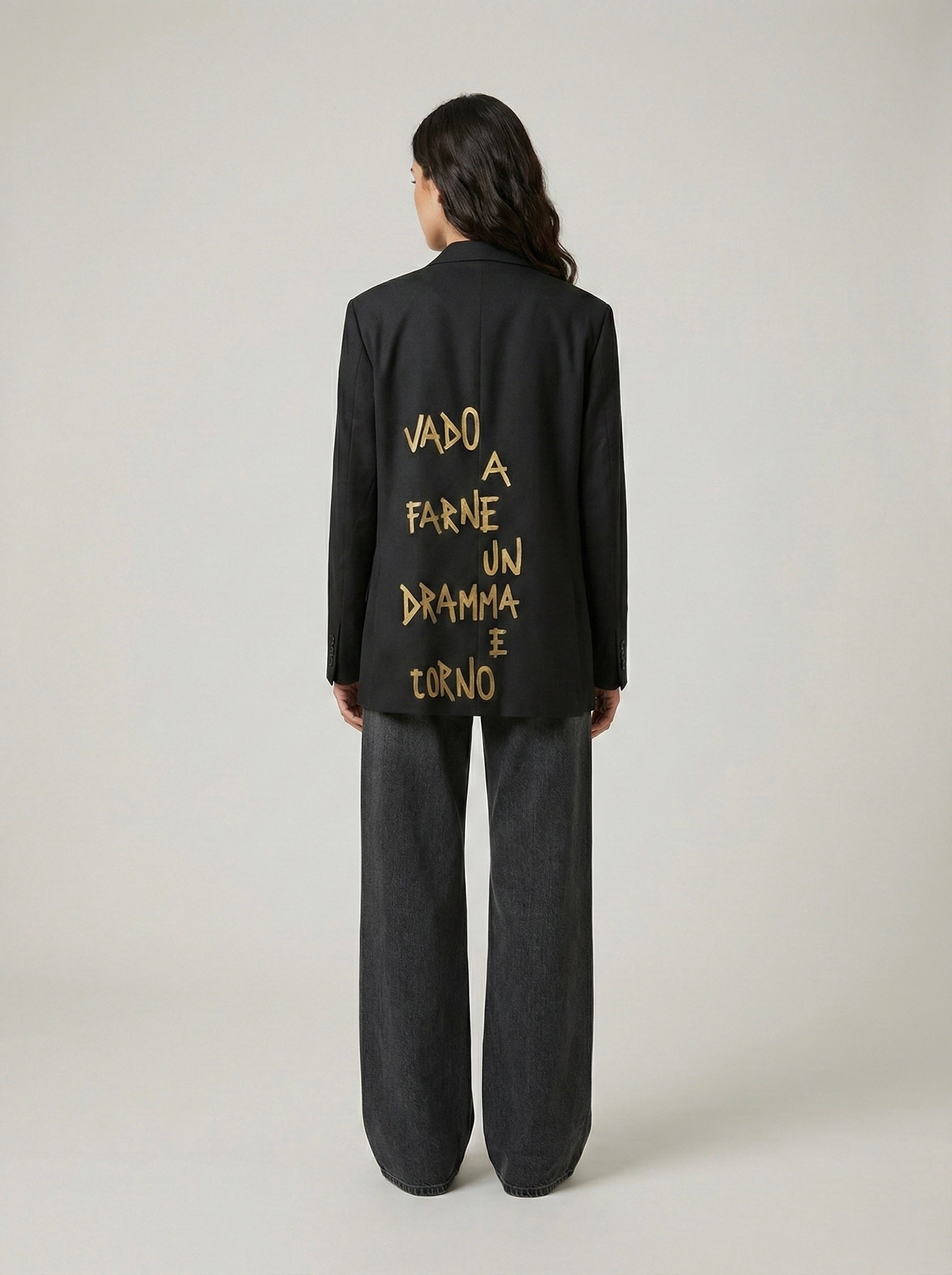 Blazer scritta oro ‘Dramma’ handmade