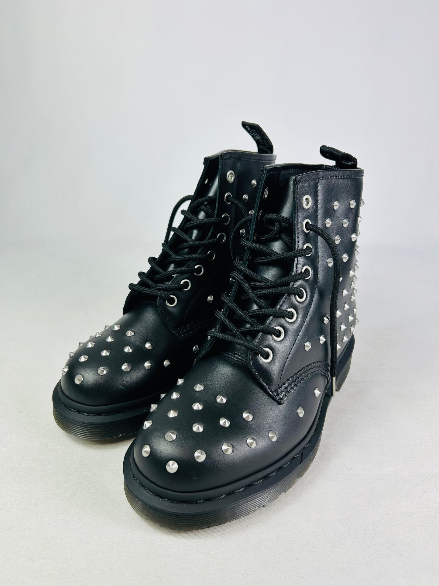 Anfibi Dr. Martens 1460 stud n.38