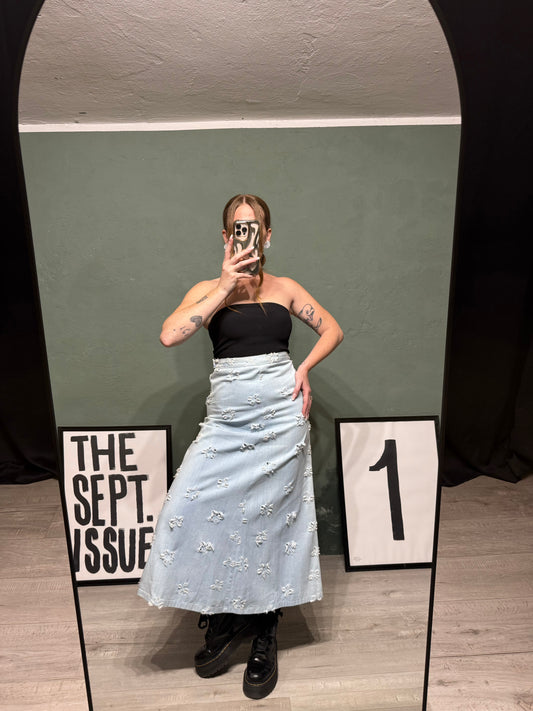 Maxi gonna denim strappi