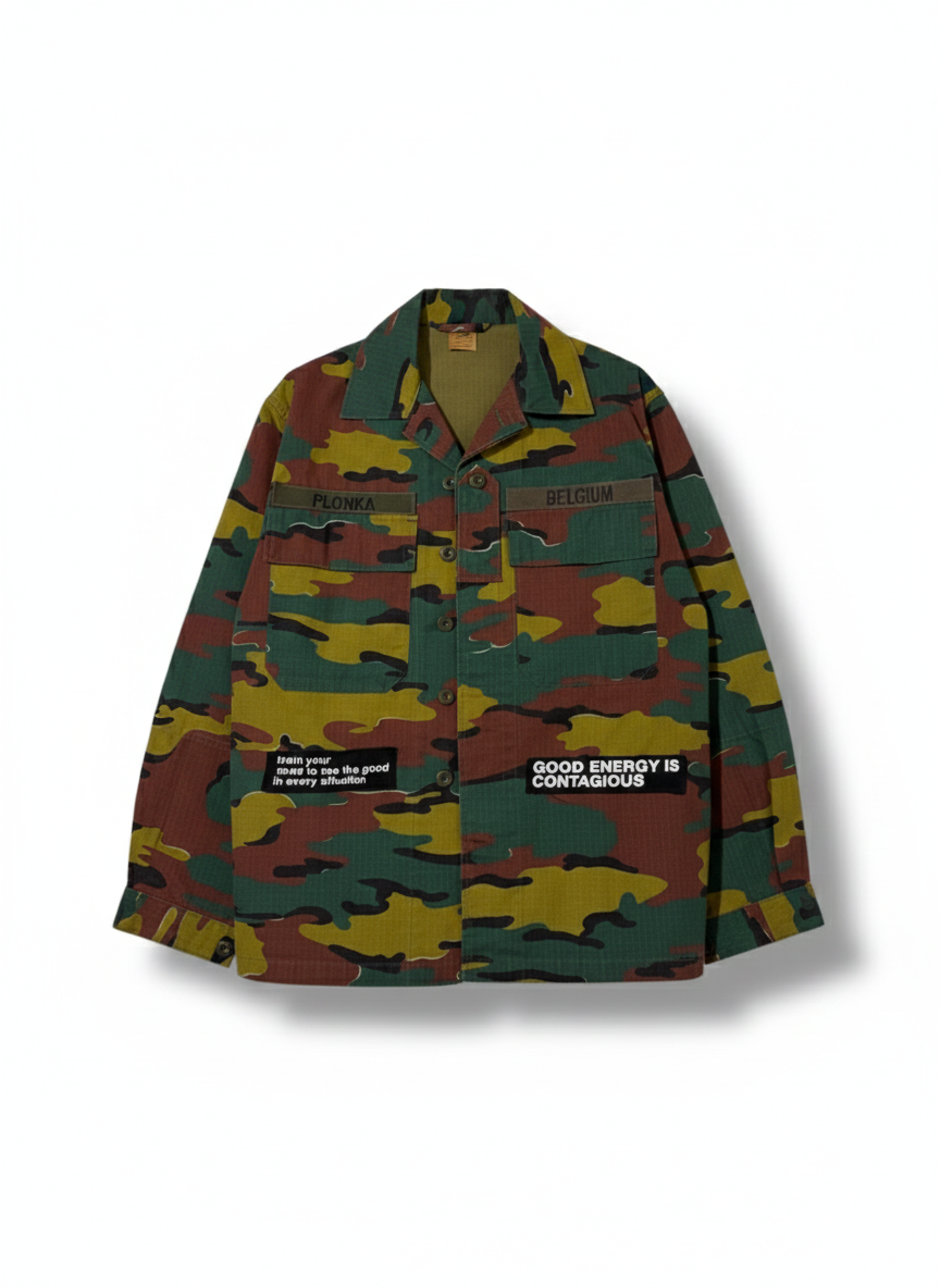 Giacca militare ‘It’s okay’ upcycling