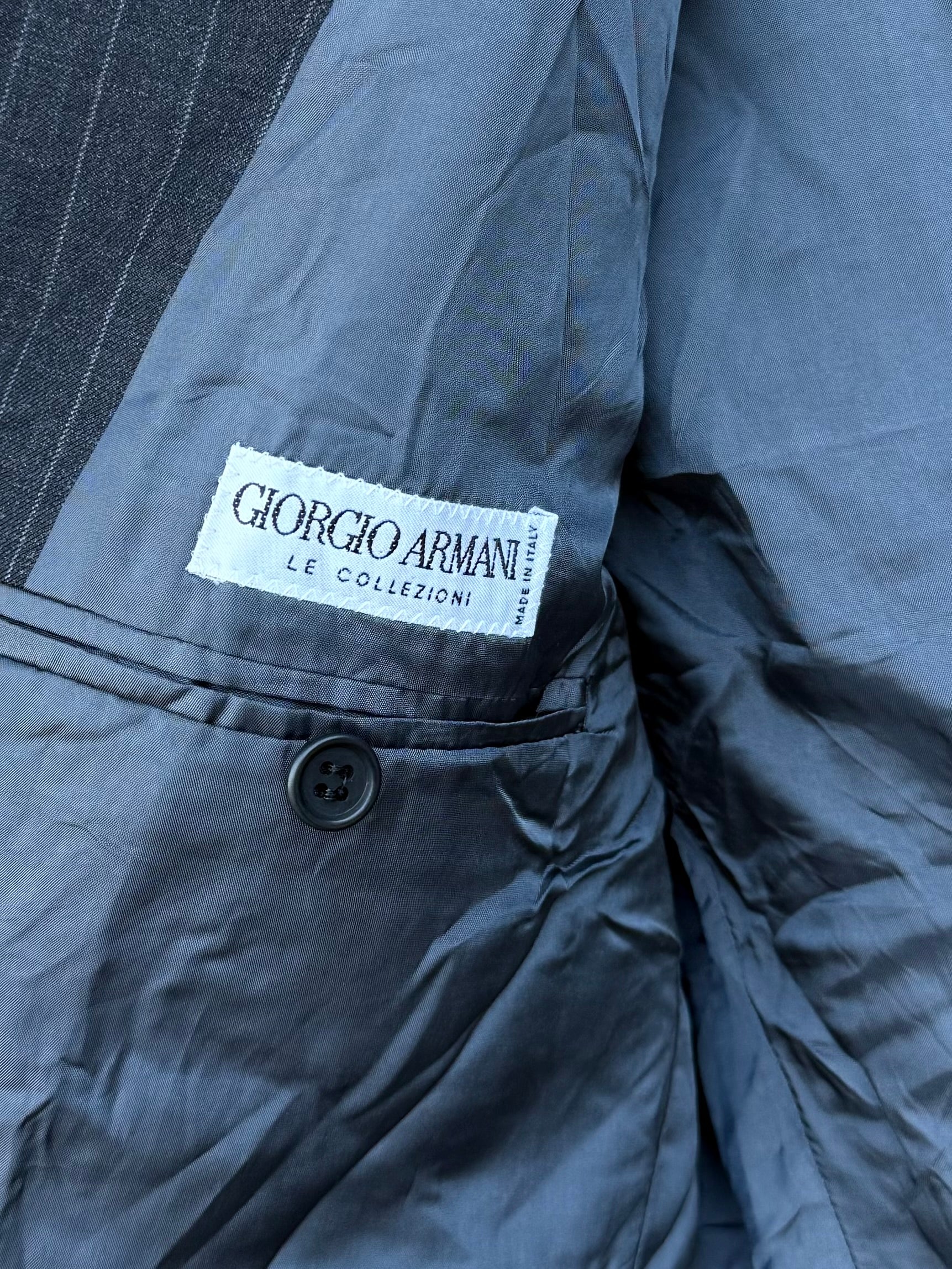 Blazer gessato ‘Che fastidio’ Giorgio Armani