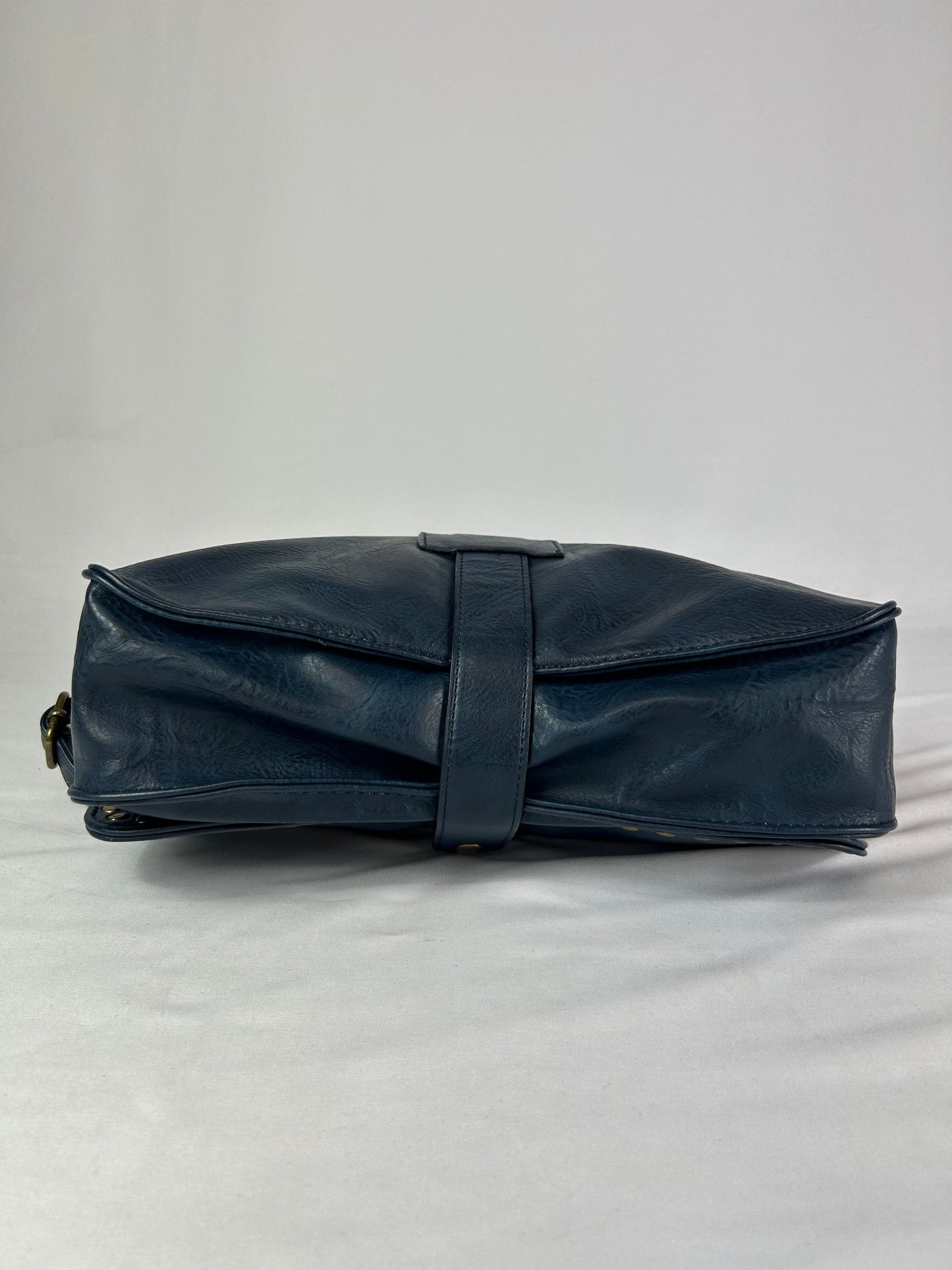 Borsa profilo borchie blu navy