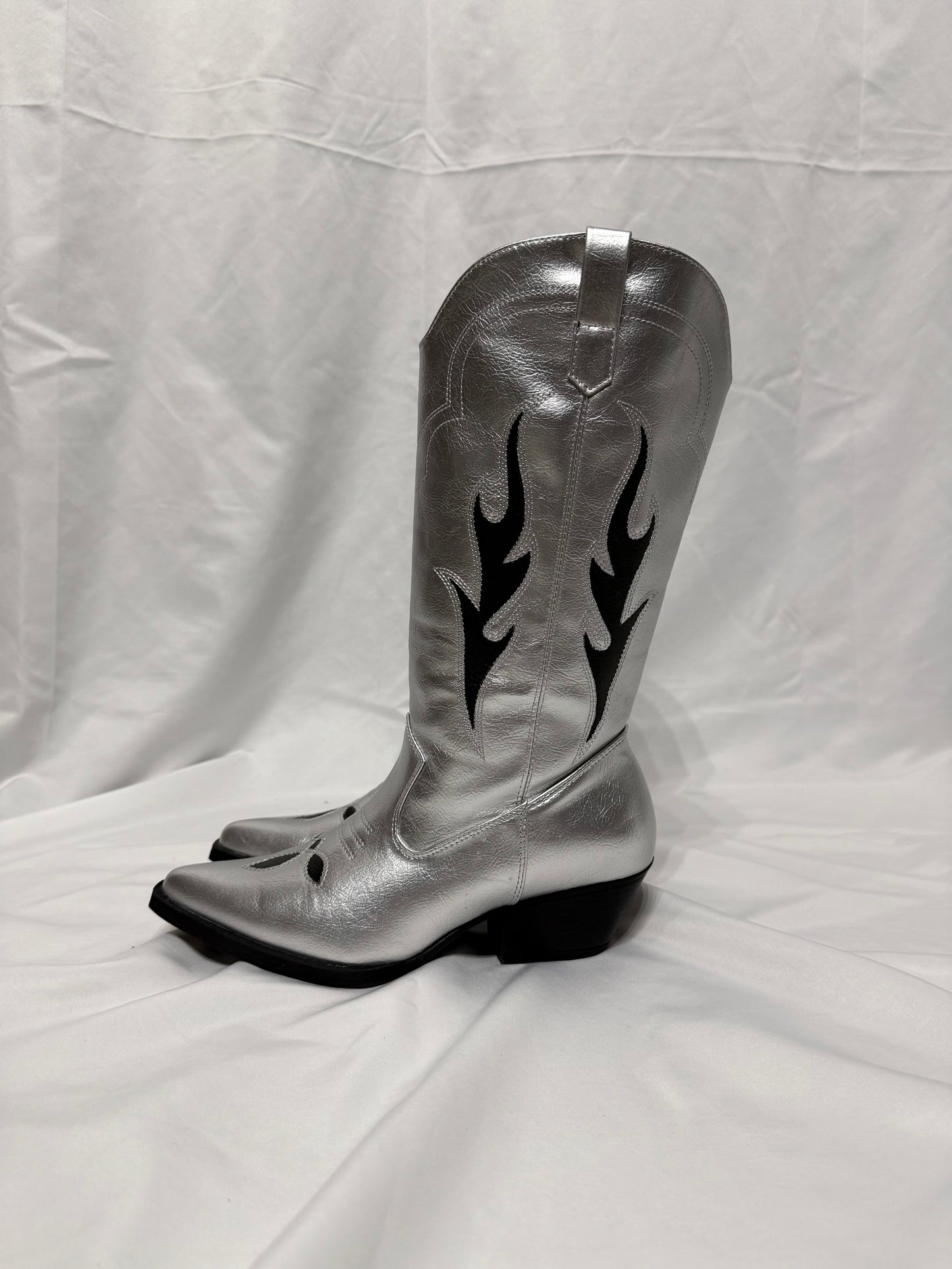 Texano argento ‘ Black flames ’ handmade