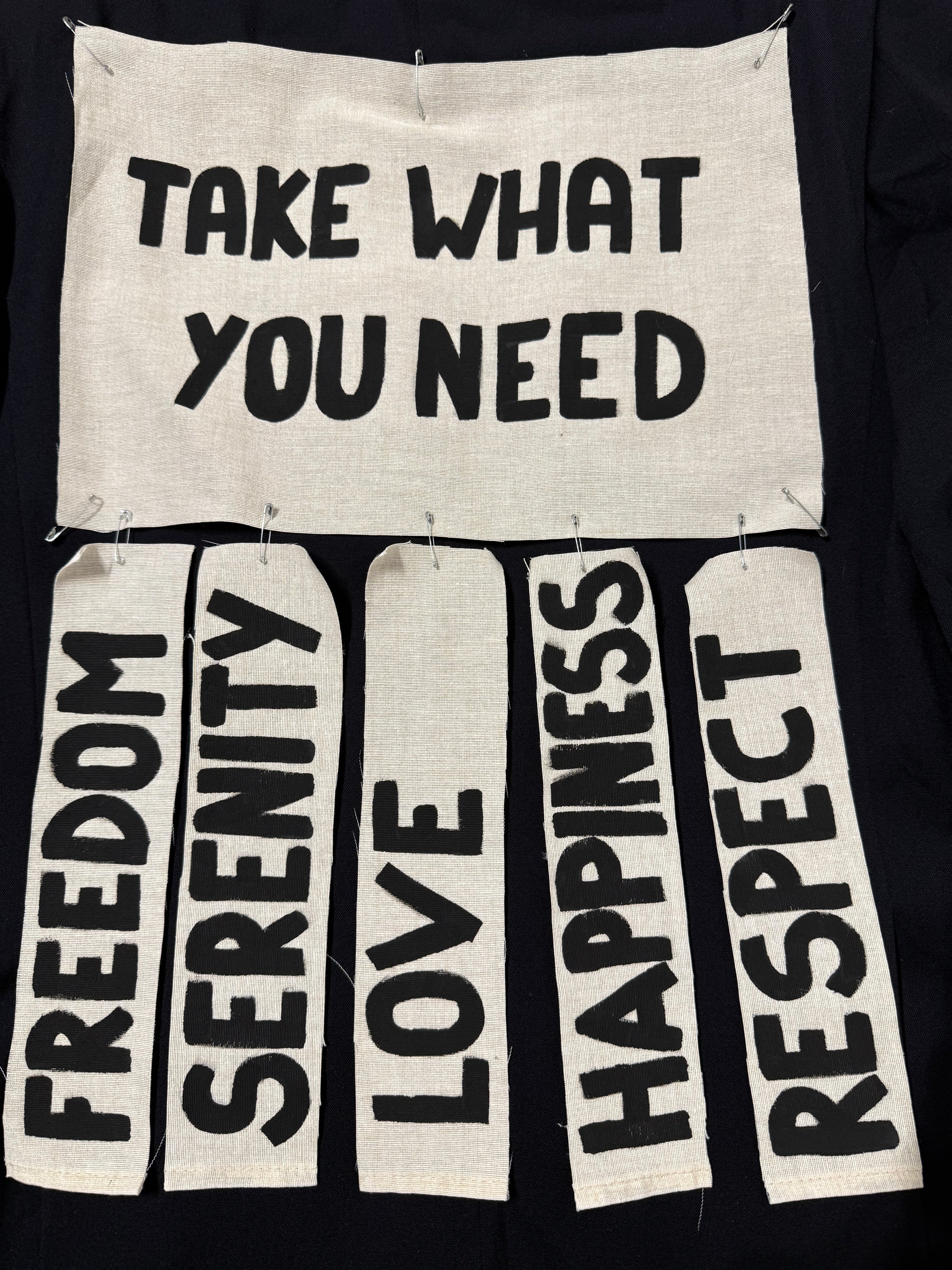 Blazer doppiopetto upcycling ‘Take what you need’