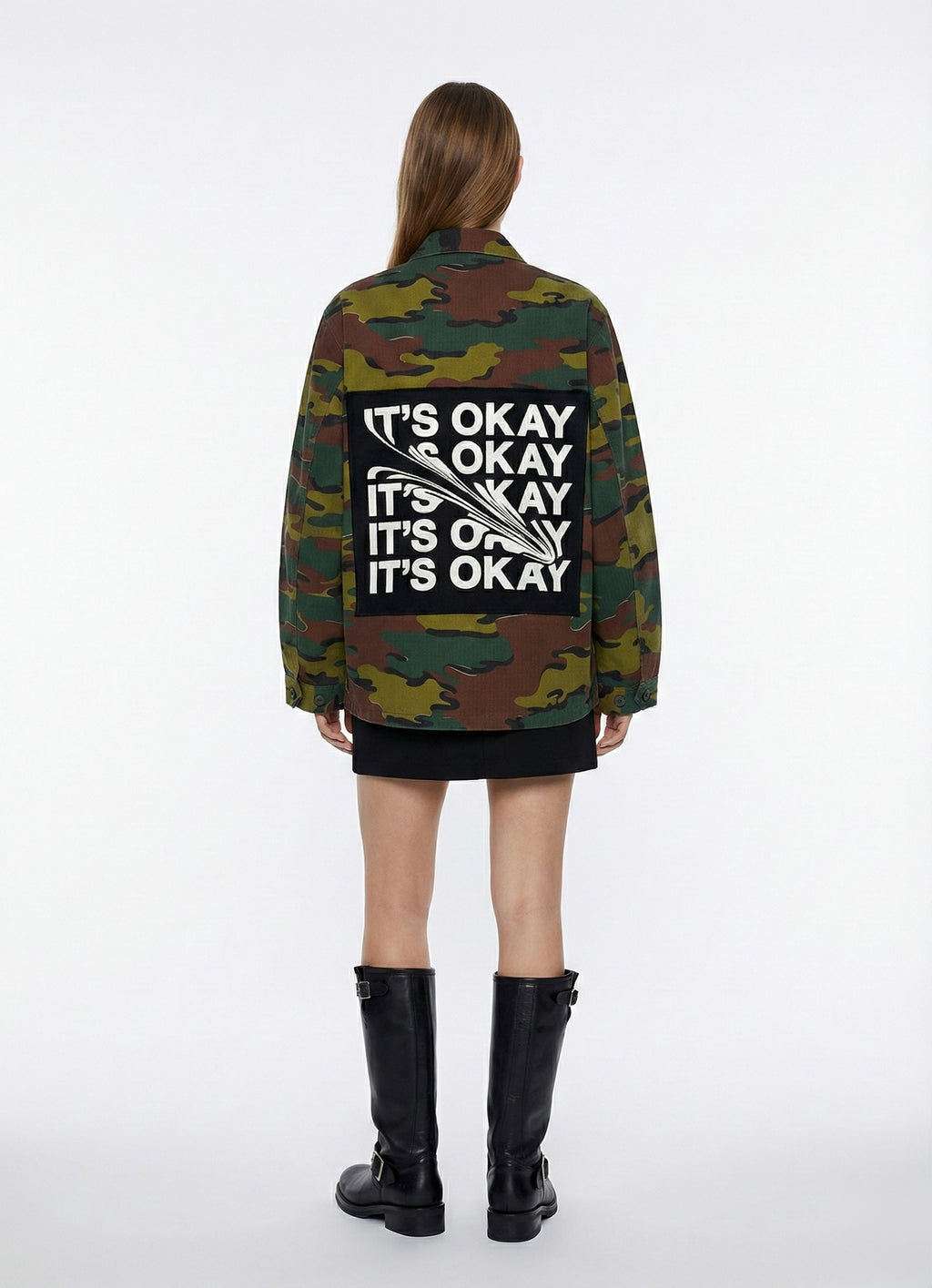Giacca militare ‘It’s okay’ upcycling