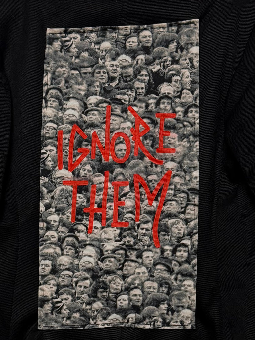 Cappotto ‘Ignore them’