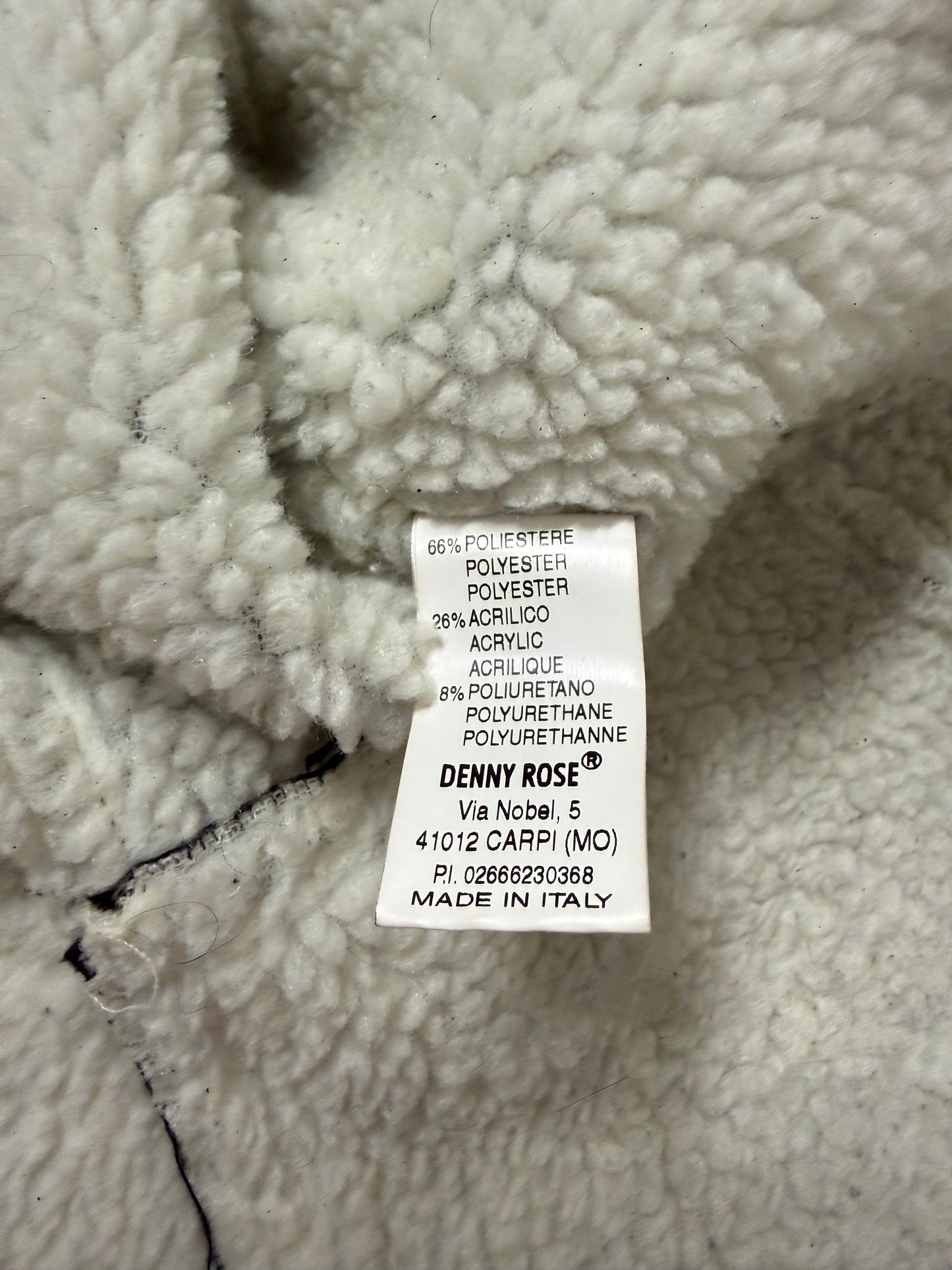 Eco montone nero Denny Rose