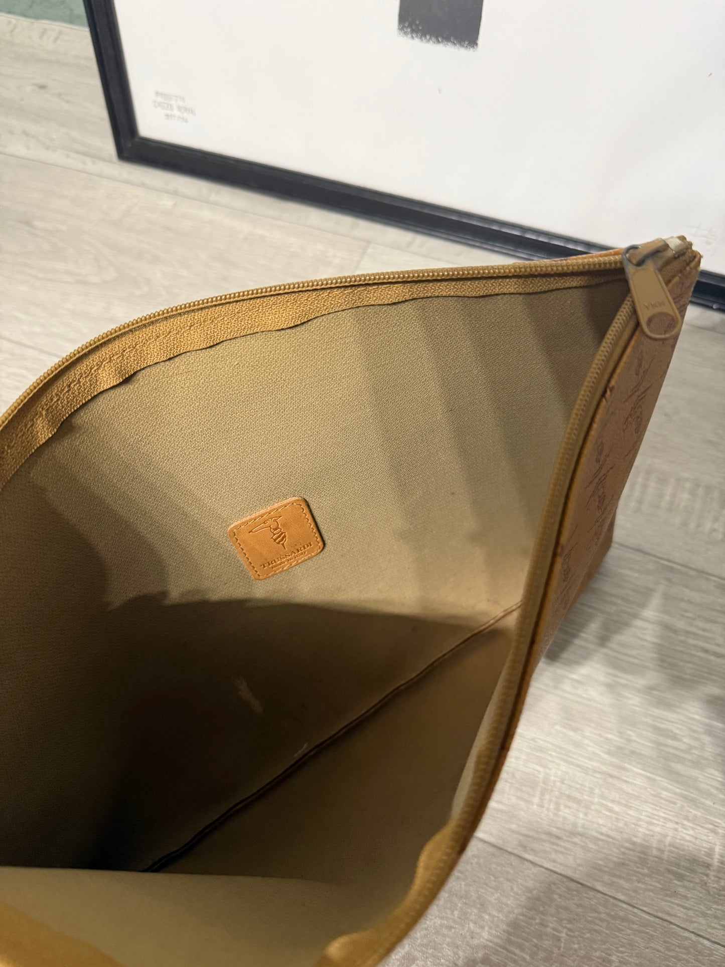 Pochette monogram Trussardi