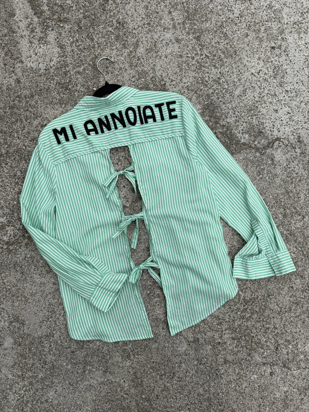 Camicia righe handmade ‘Mi annoiate’ tg.M