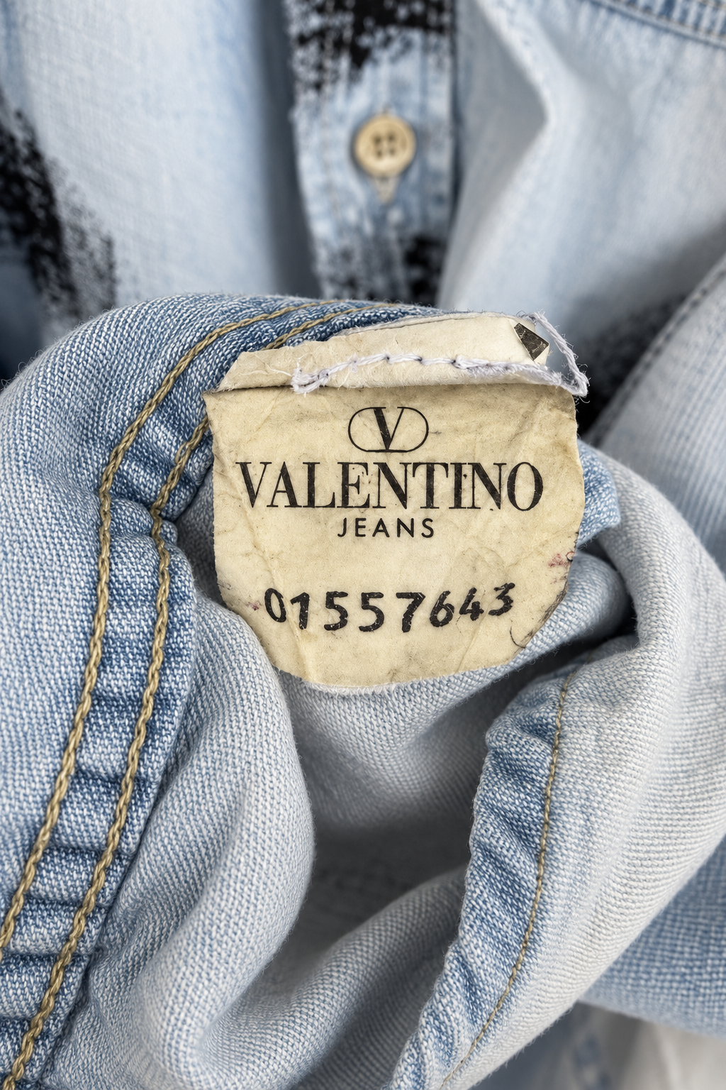 Camicia denim vintage Valentino Garavani reworked