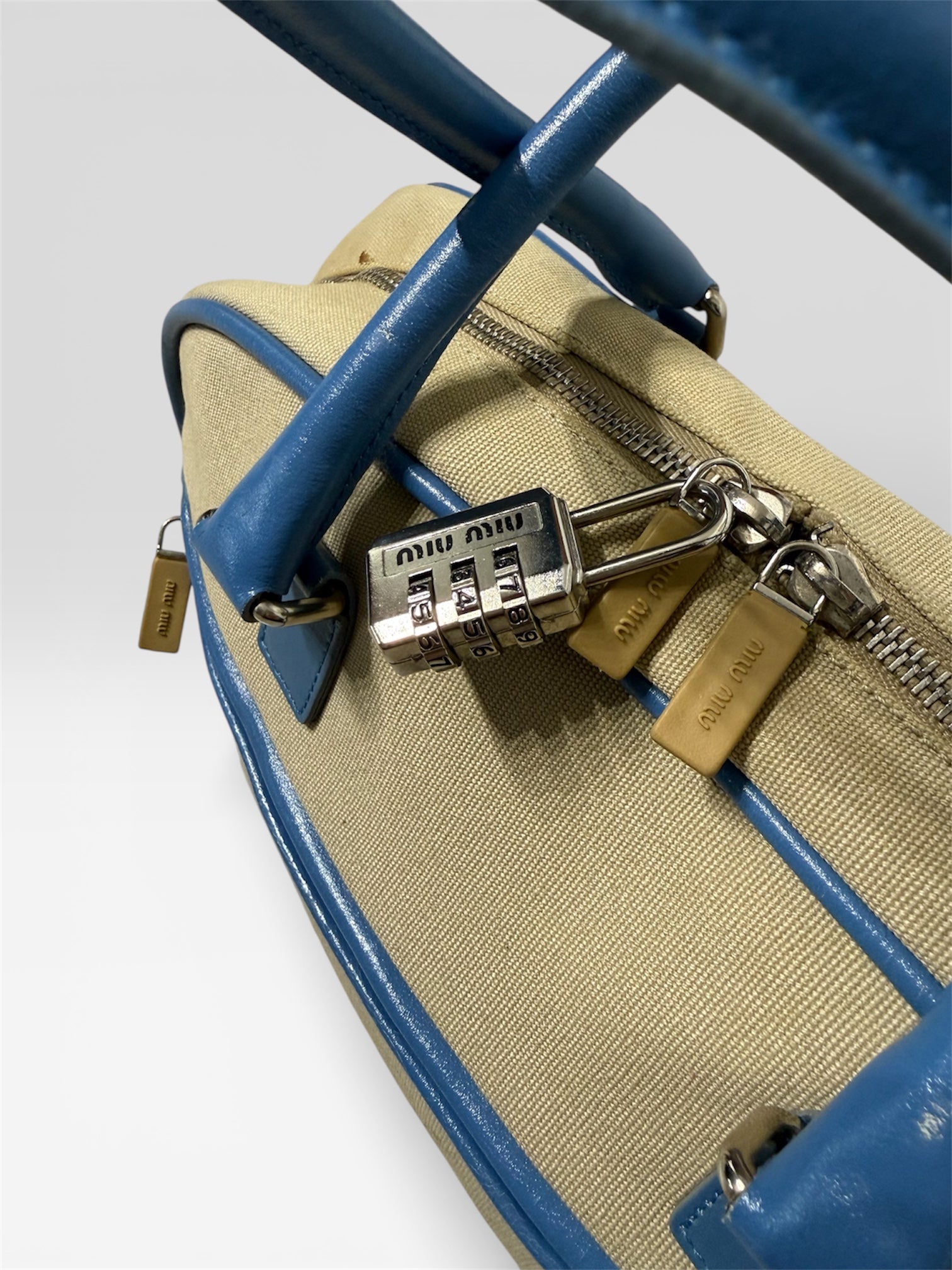 Borsa bowling tela e pelle Miu Miu