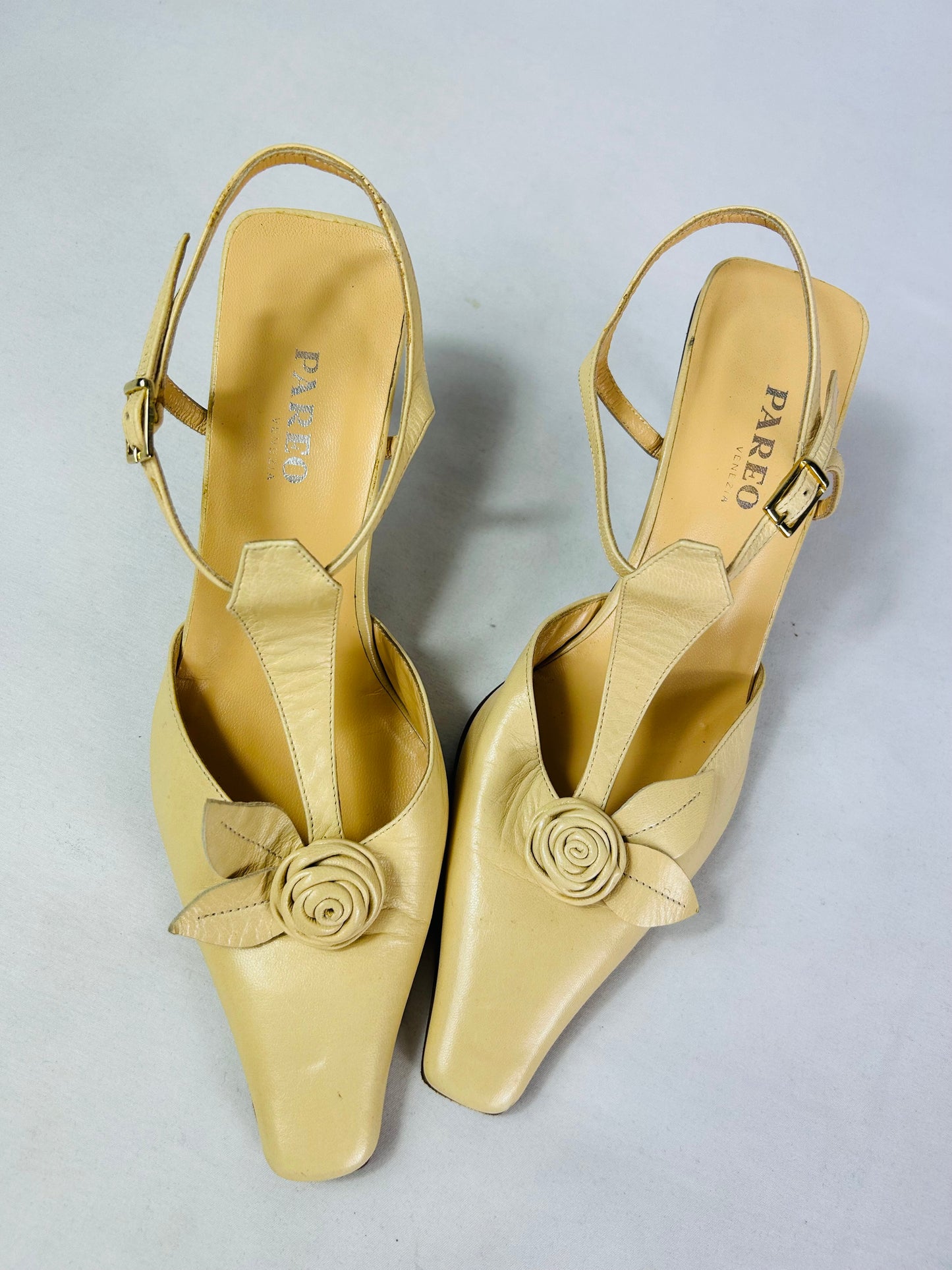 Décolleté Slingback vintage crema n.38