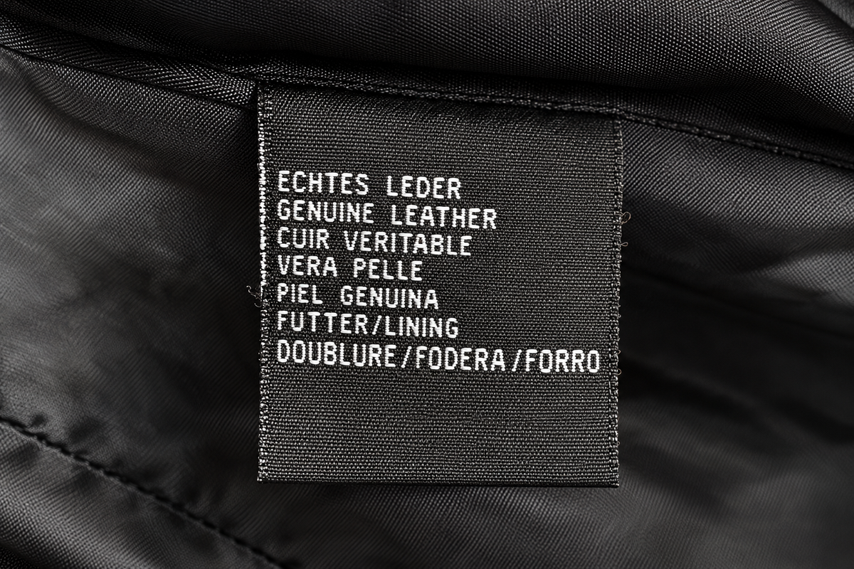 Giacca in pelle ‘This is not Dior’