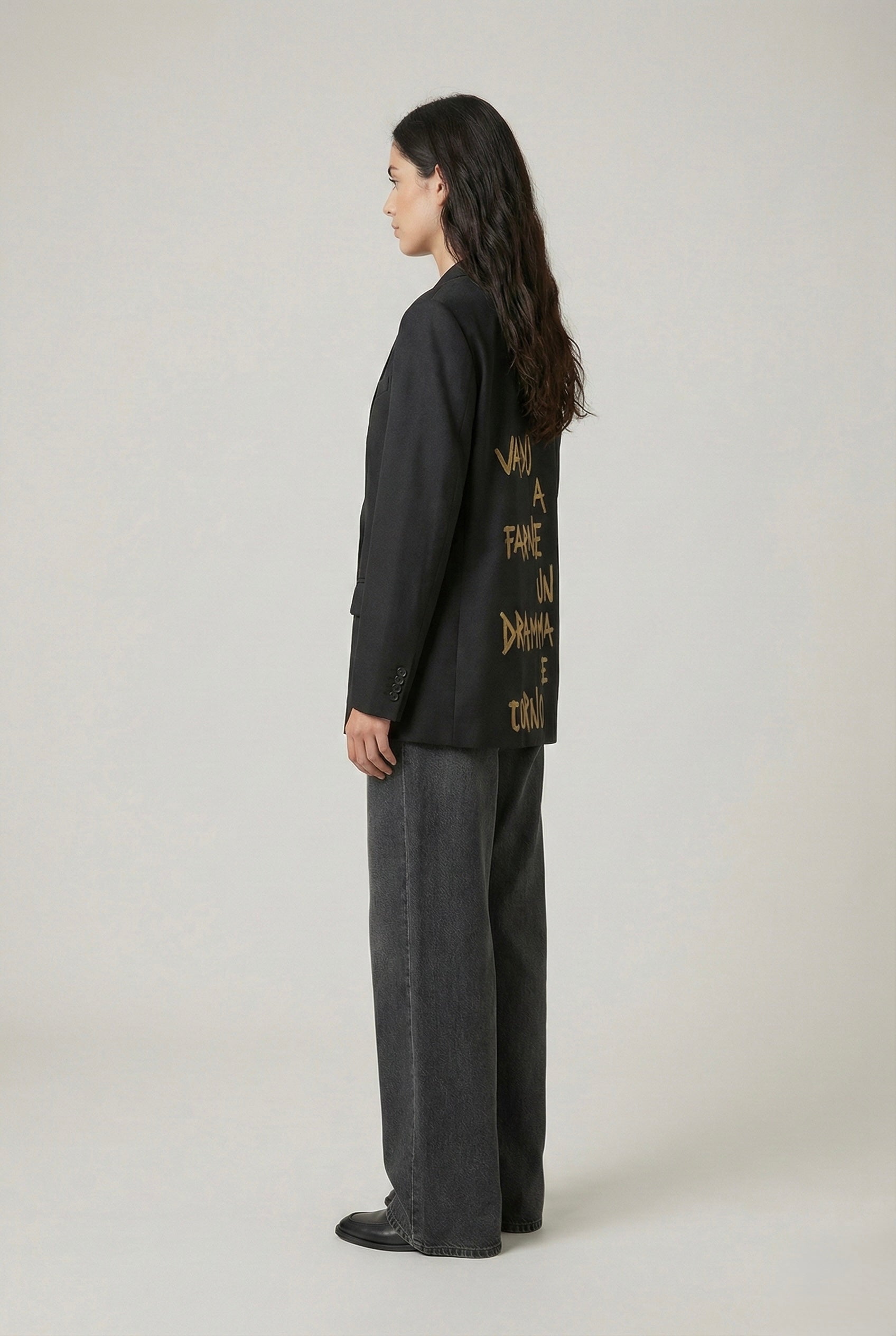 Blazer scritta oro ‘Dramma’ handmade