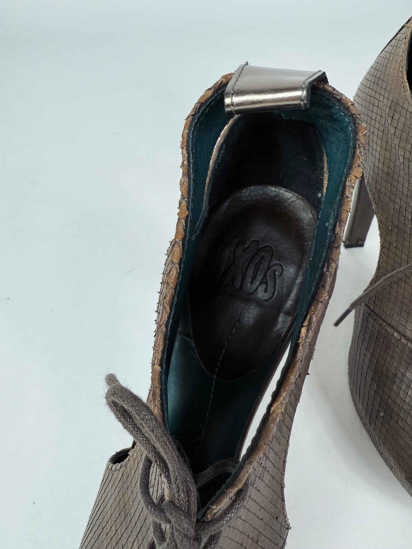 Tacco in pelle Ixos n.38