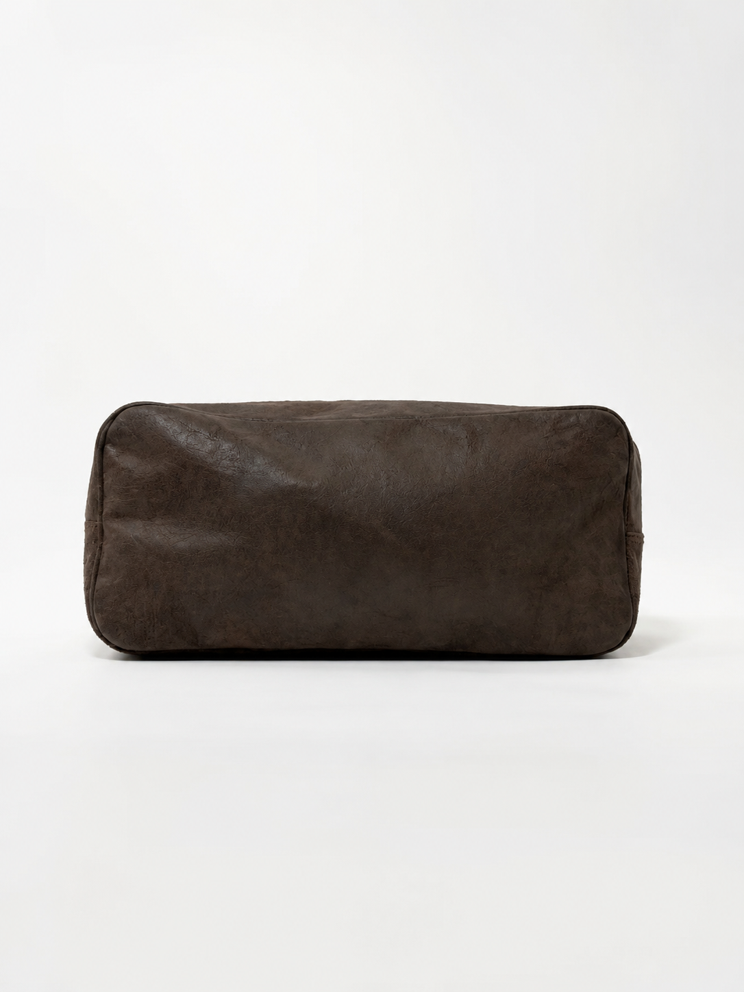 Maxi shopper in pelle e borchie