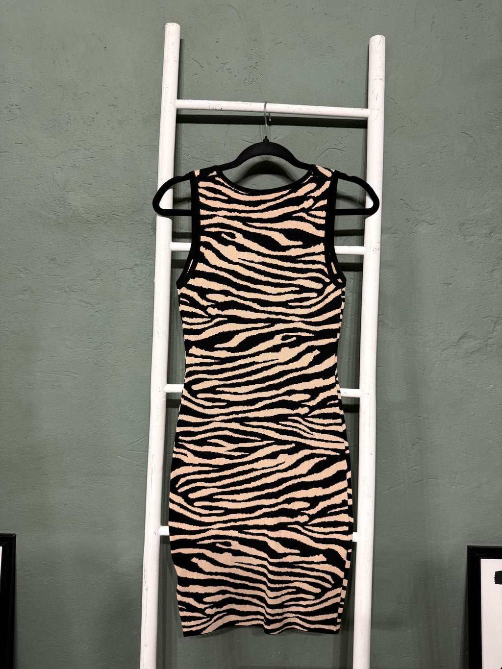 Abito tubino elasticizzato animalier