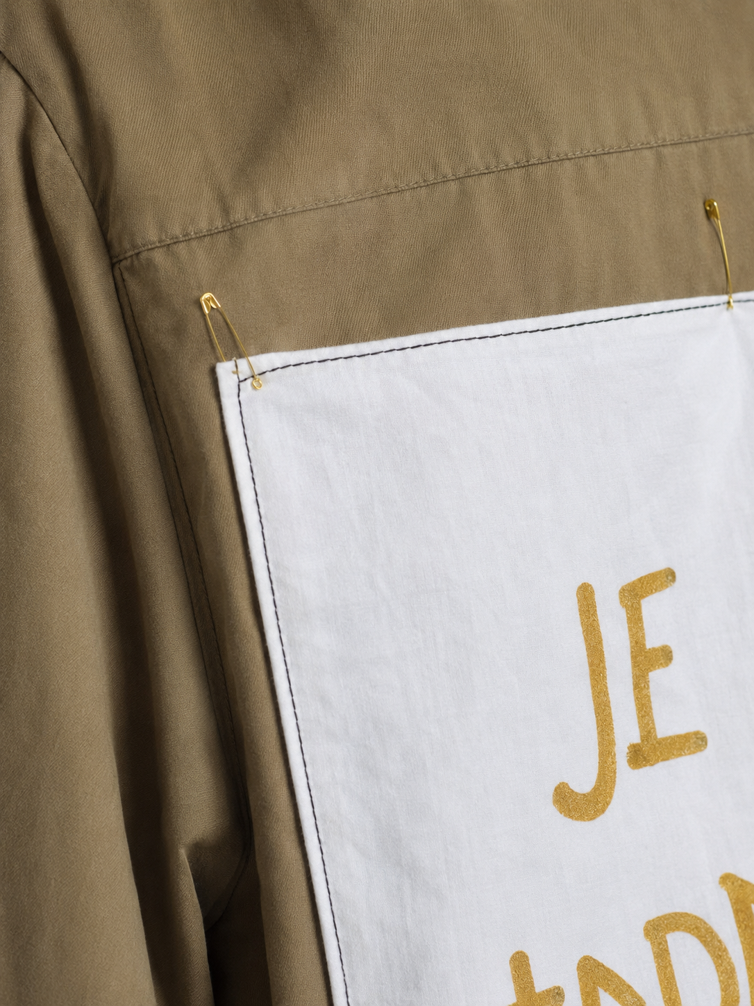 Camicia ‘je suis trop Gucci’ reworked