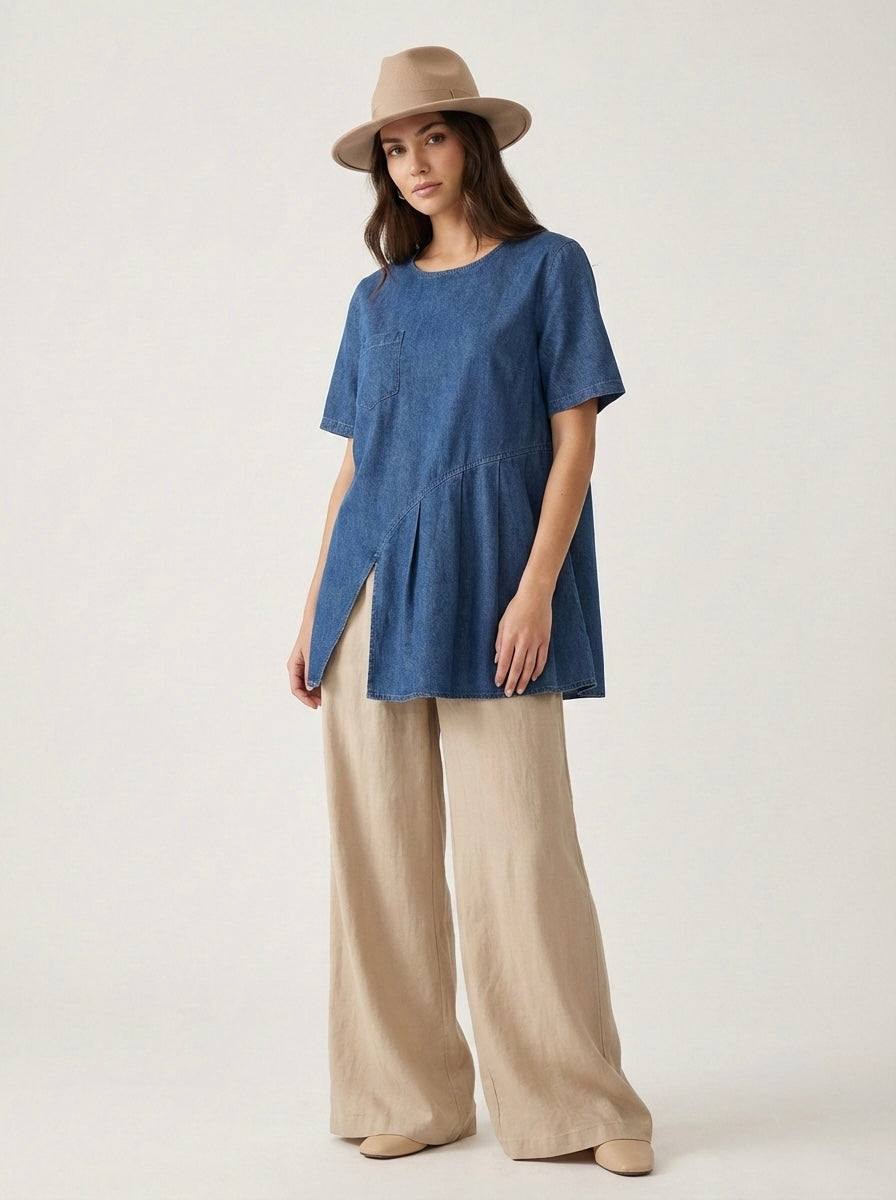 T-shirt asimmetrica effetto denim